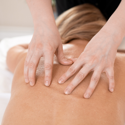 Therapeutische Massage in der Heilpraxis Aichach